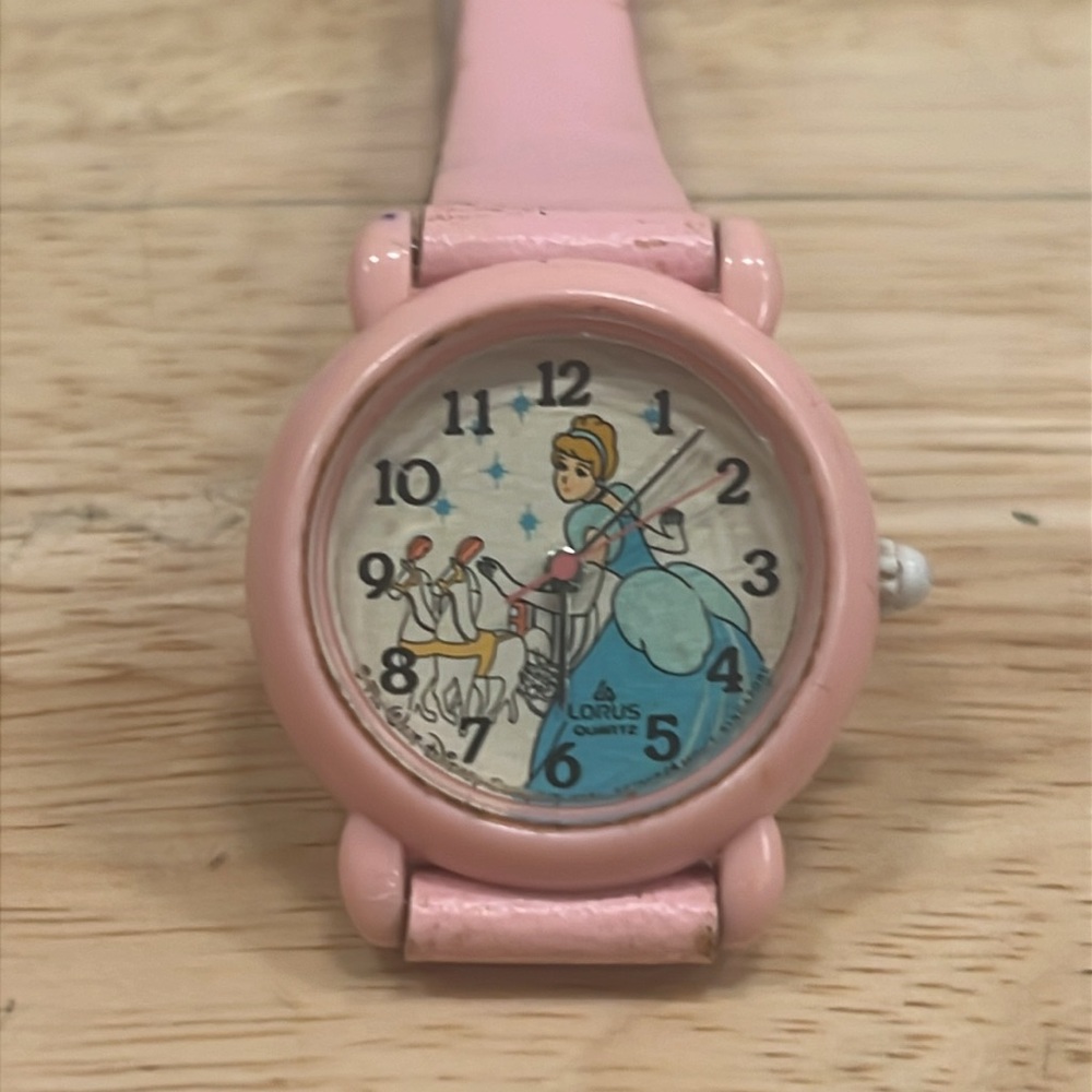 Lorus Pink Disney Cinderella Quartz Watch 1989-90 WORKING